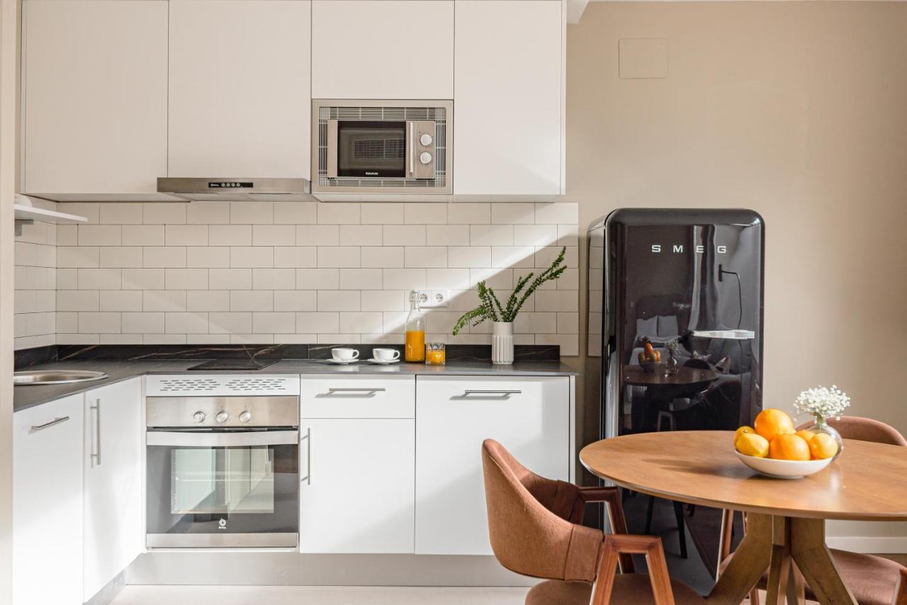 Home Art Apartments Salamanca Мадрид Екстер'єр фото